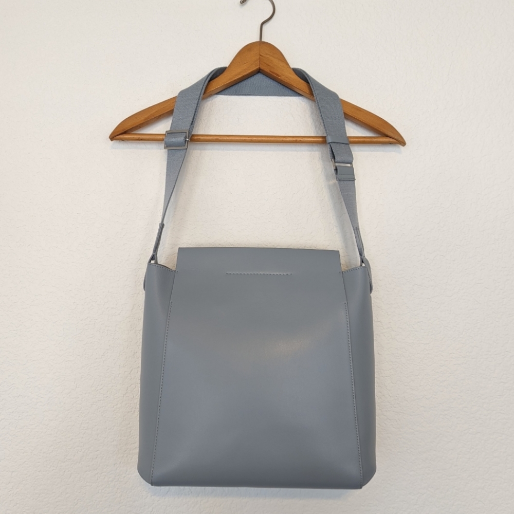 The Form Bag - Everlane